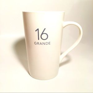 COPY - Starbucks 2011 Grande Mug